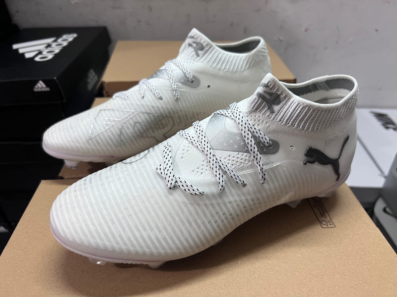 Chuteira Puma FUTURE 8 ULTIMATE FG/AG - Branco